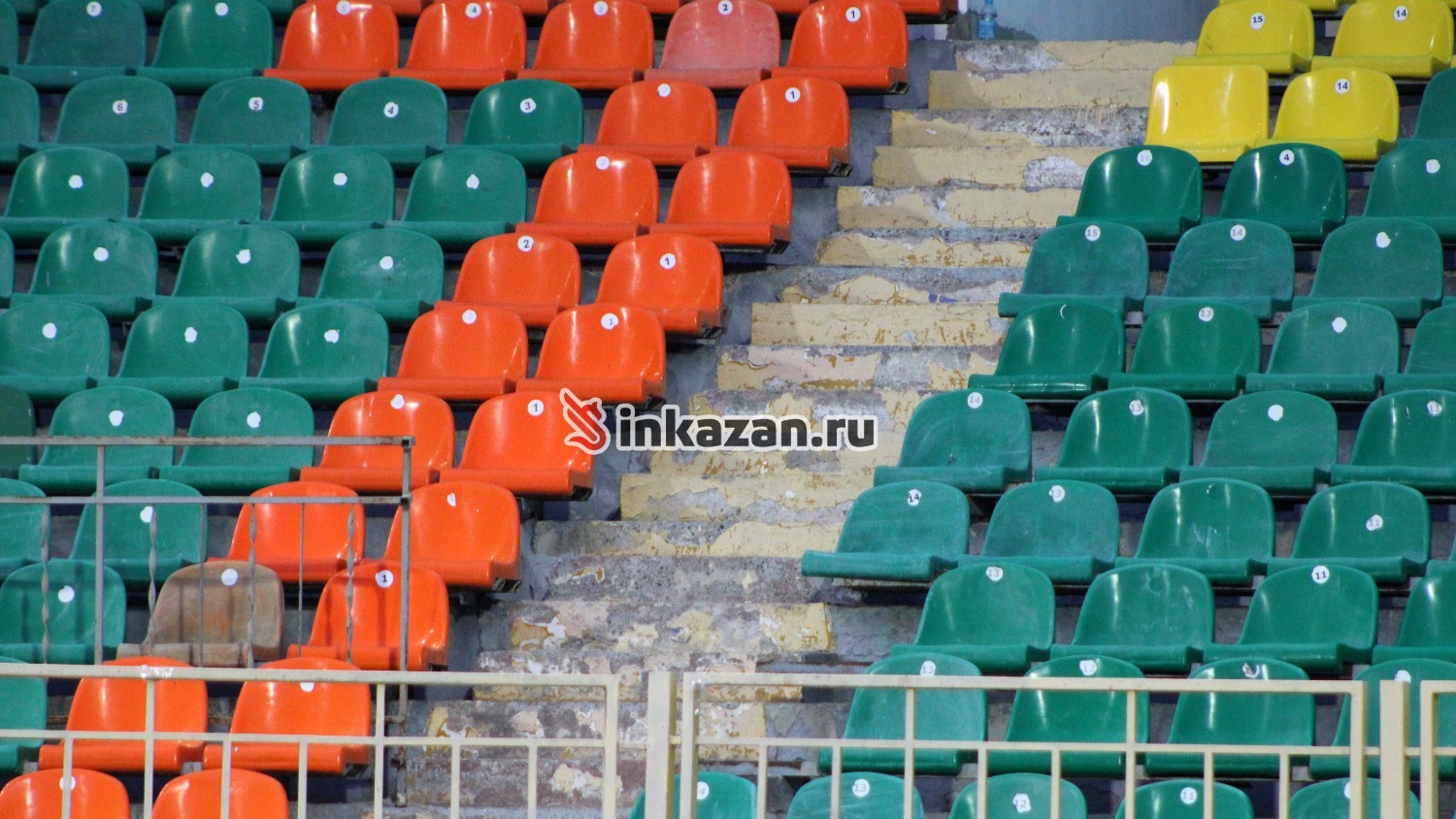 Трибуны Центрального стадиона в Казани