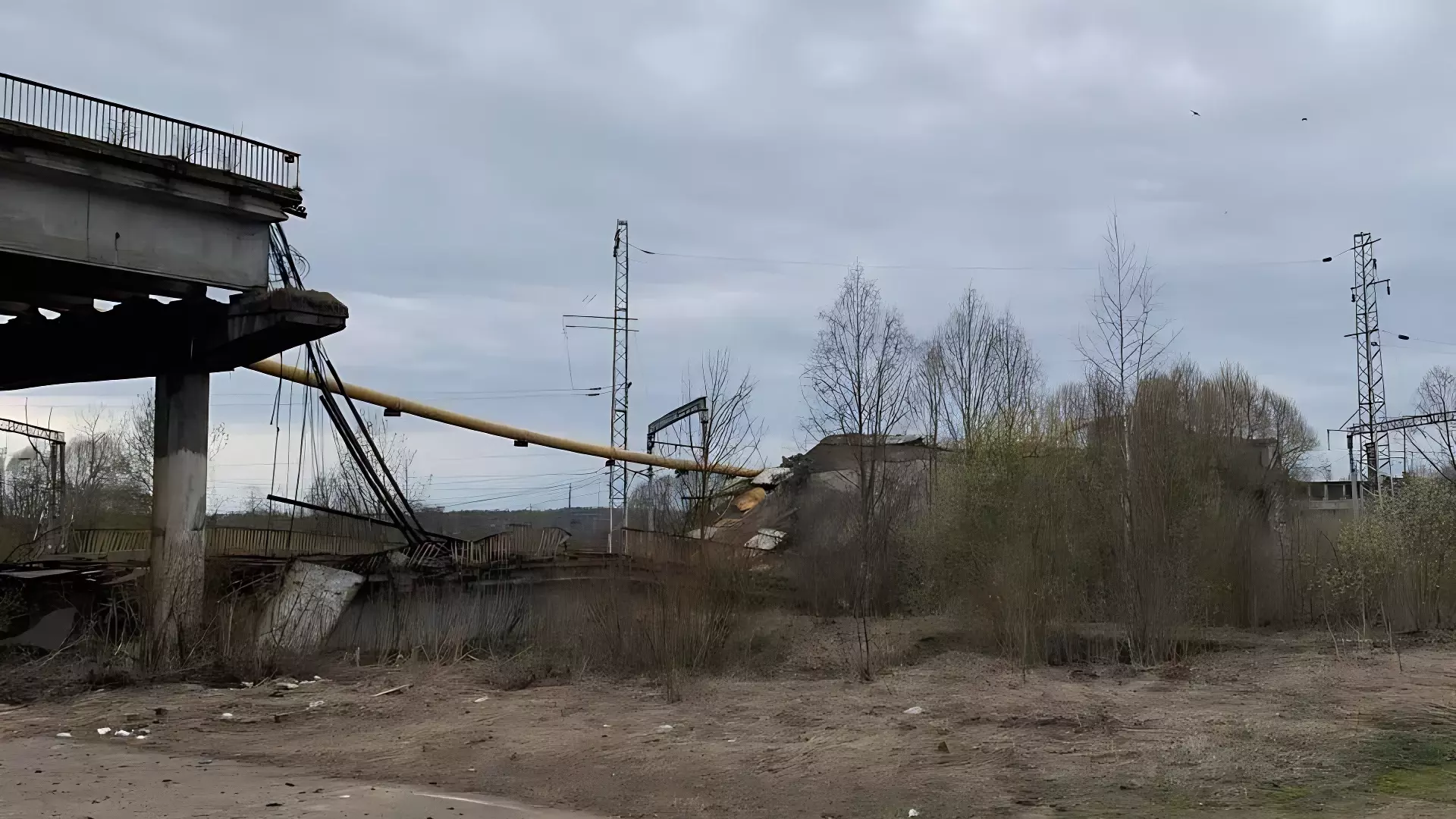Казанская компания обследовала обрушившийся в Смоленской области мост