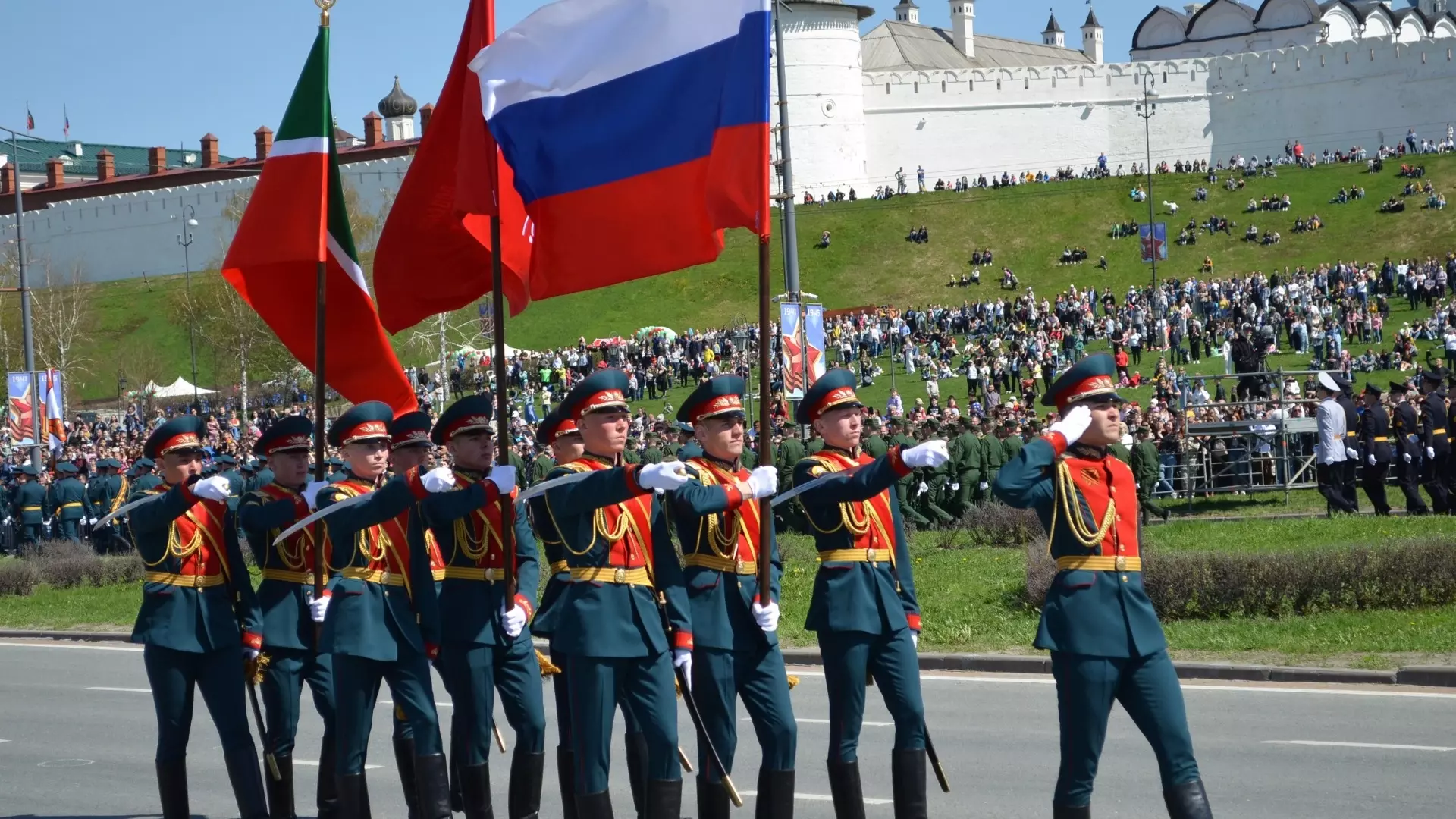 Из-за празднования Дня Победы в Казани перекроют десятки улиц