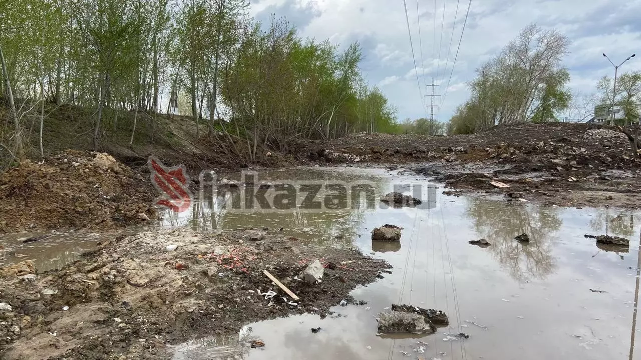 В Казани территория у пляжа «Локомотив» превратилась в болото