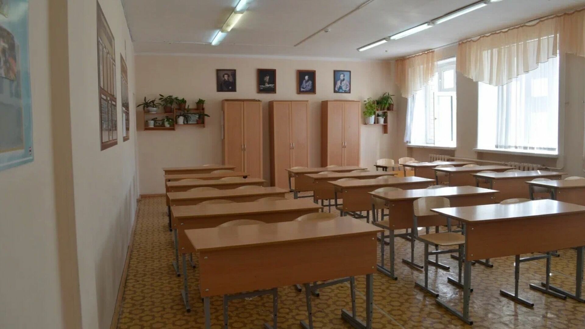 Учителя скандальной школы под Челнами не будут увольняться