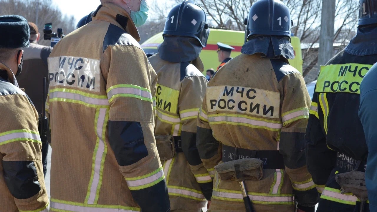 МЧС попросило не бояться скопления пожарных у казанского аэропорта