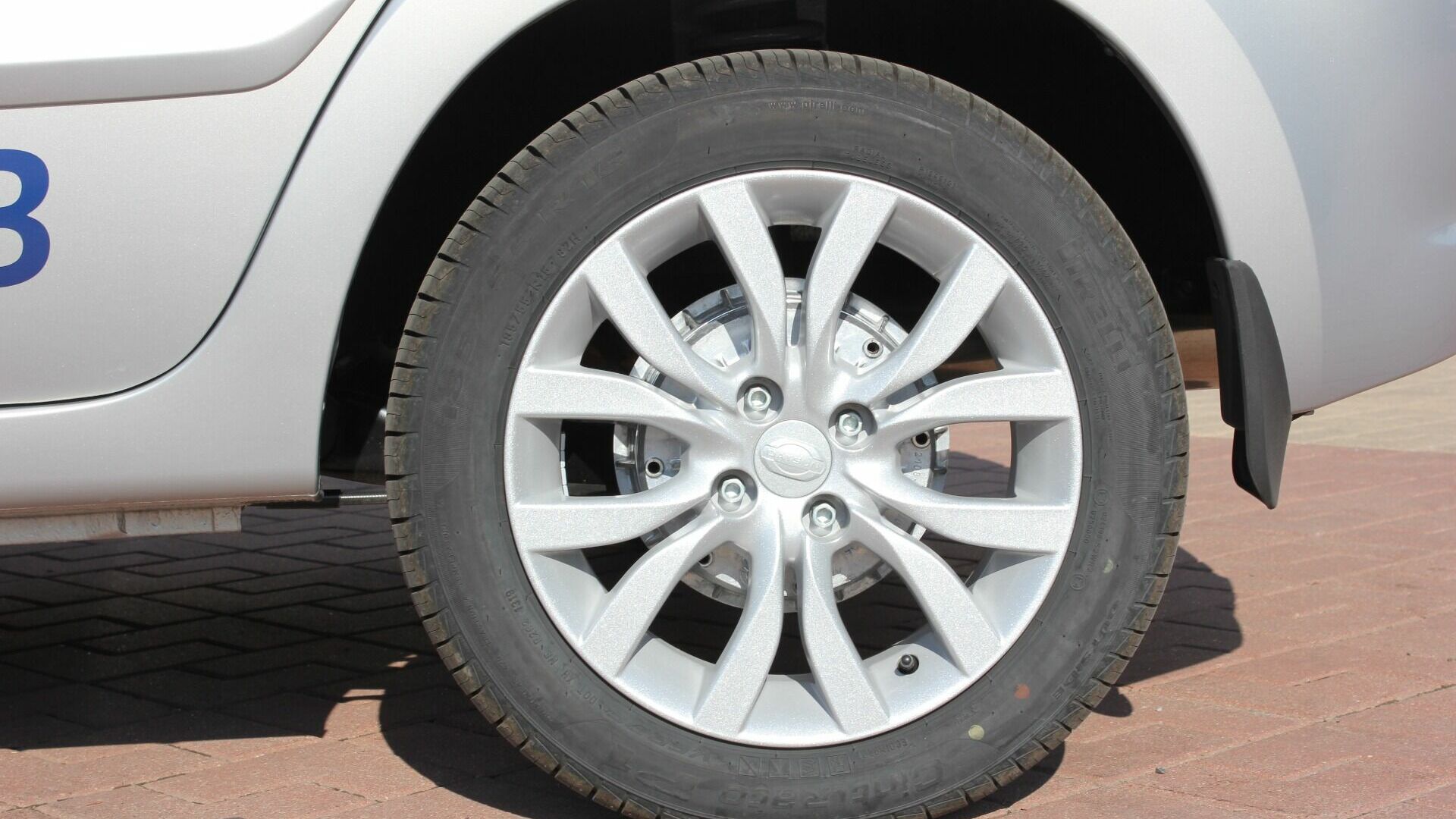 «Татнефть» выкупила шинный бизнес Nokian Tyres за 285 млн евро
