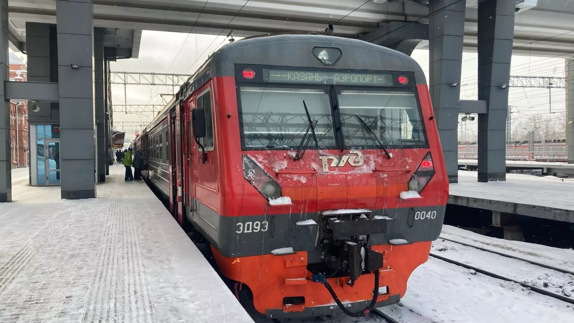 Прокуратура проводит проверку из-за столкновения поезда и снегохода в Казани