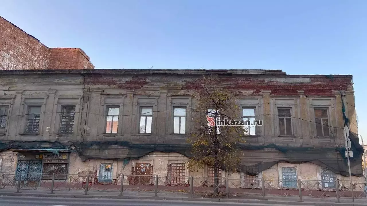 Здание бывшего завода «Сантехприбор» продолжает ждать реконструкции