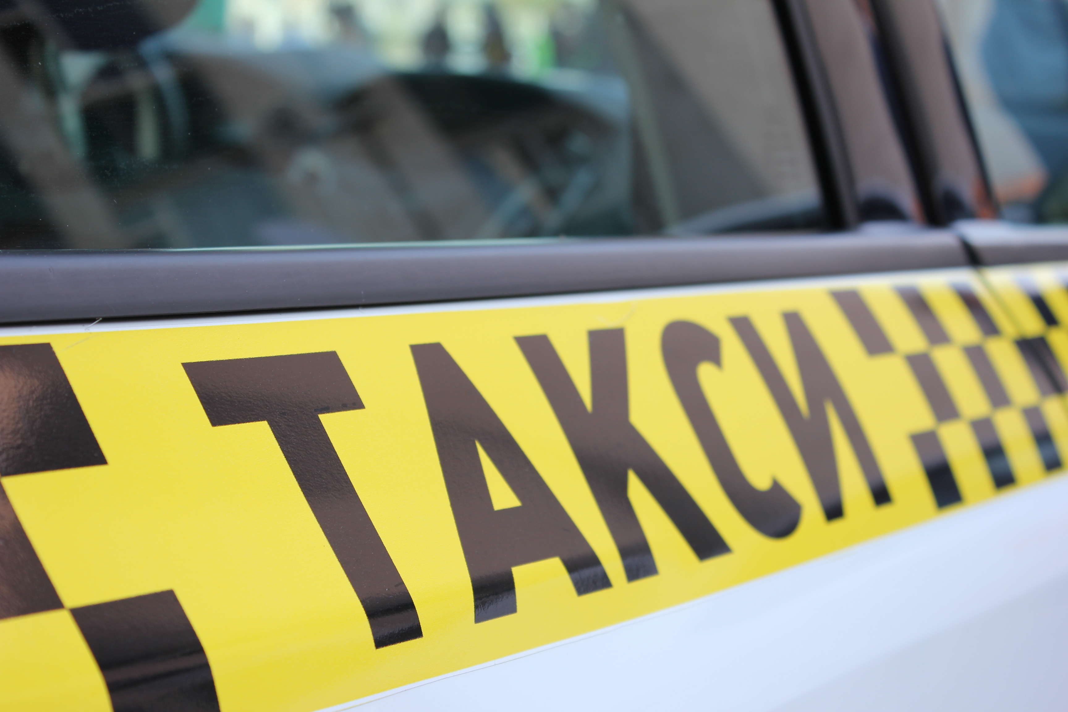 «Ответственность за детей»: водитель из Казани объяснил, почему таксисты прививаются