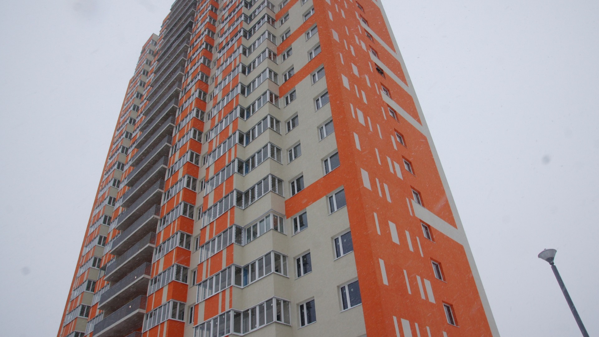 В Татарстане семье с инвалидами выдали квартиру вне очереди