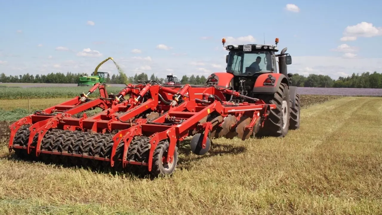 Татарстан закупил сельхозтехнику на 1,2 млрд рублей