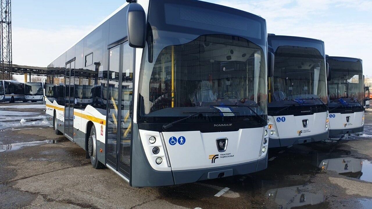 В Подмосковье на городских маршрутах появится более 400 автобусов от КАМАЗа
