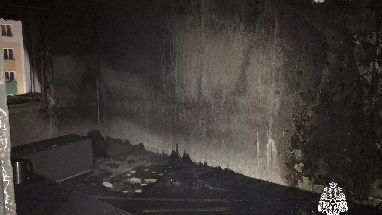 В Челнах из-за непотушенной сигареты загорелась квартира