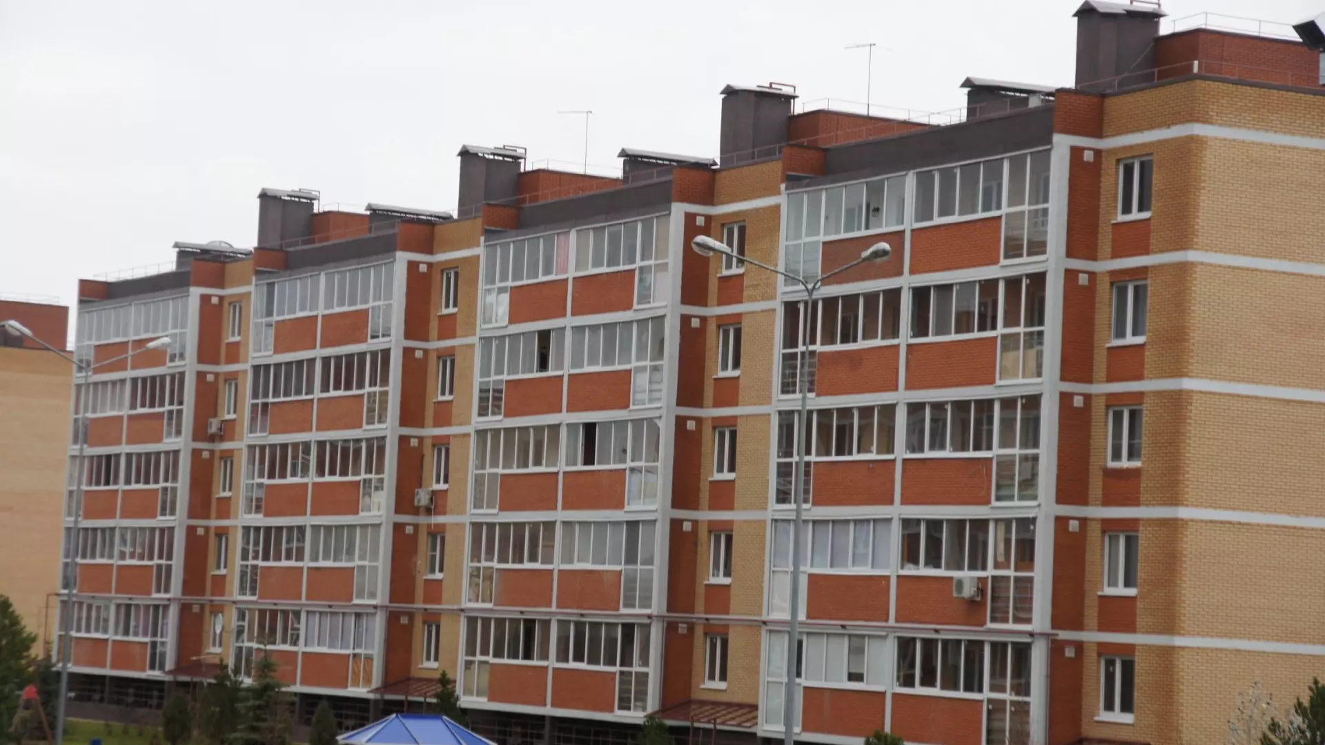 Мэр Нижнекамска предложил построить жилье для мигрантов возле заводов