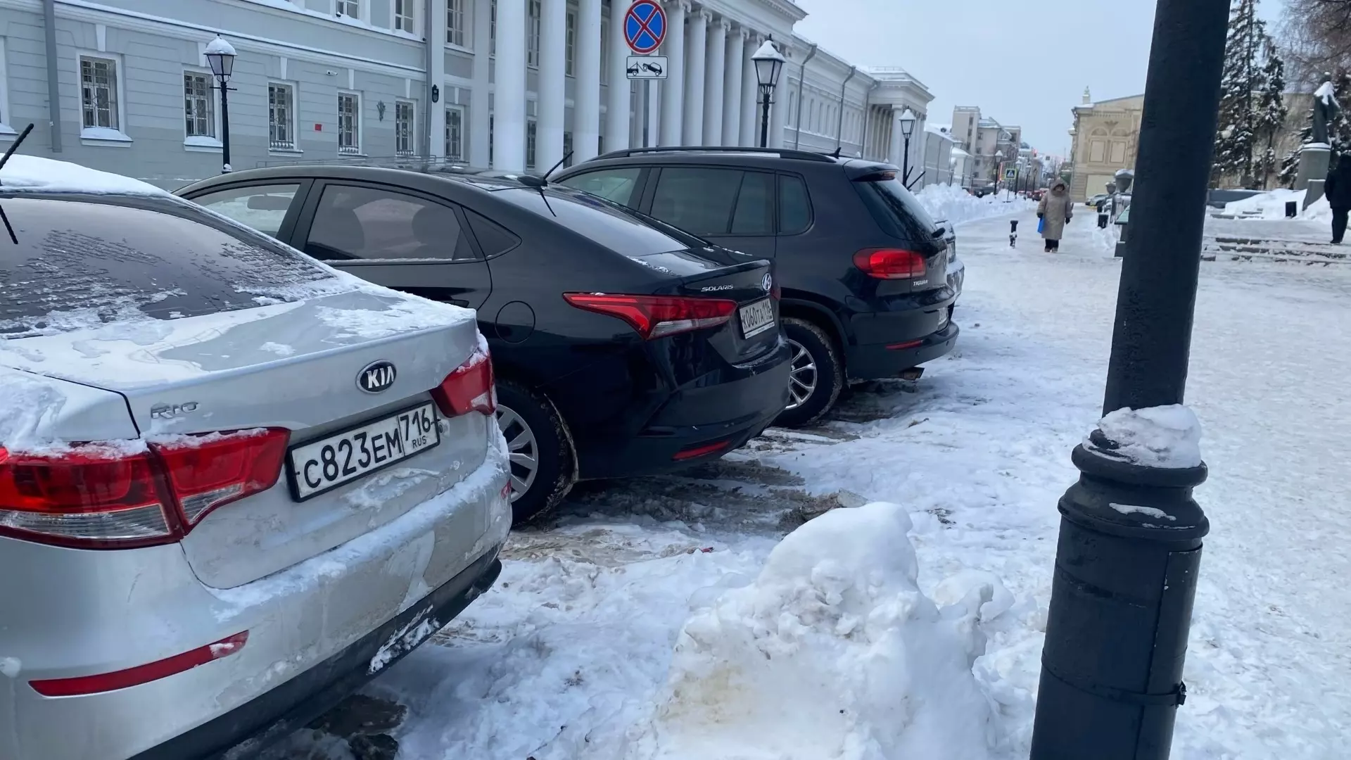 В Казани ради уборки улиц от снега эвакуировали около 500 машин