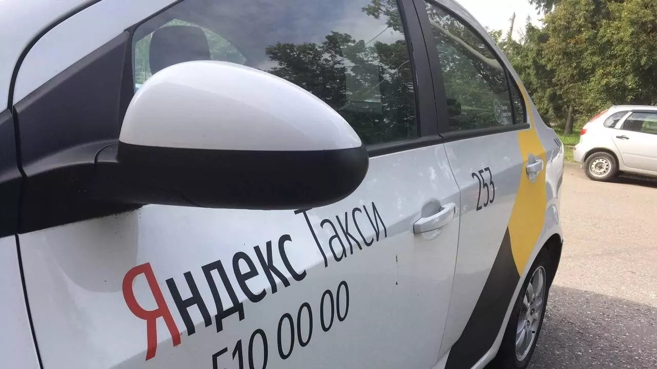 Татарстанский депутат высказался о повышении цен на такси