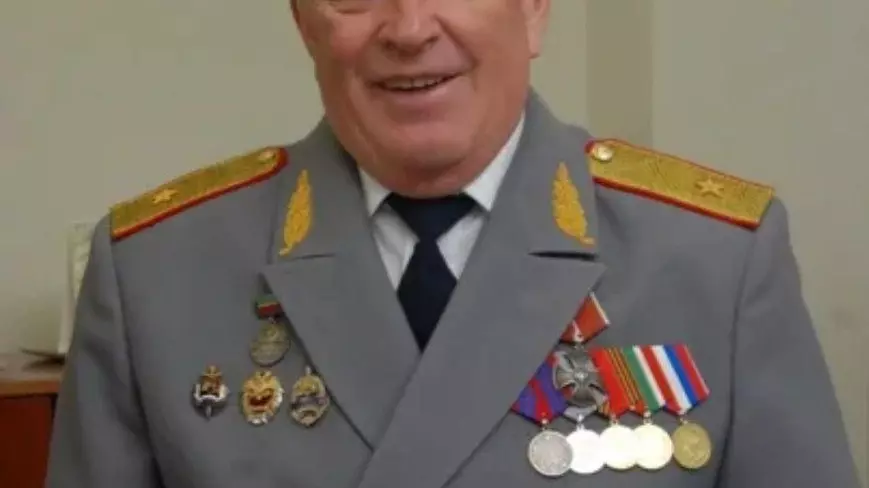 Авторитет для мальчишек и уважаемых людей: в Казани скончался генерал Нугуманов