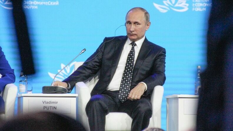 Путин потребовал исправлять ошибки частичной мобилизации