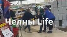 Челнинские продавщицы избили мужчину за водку