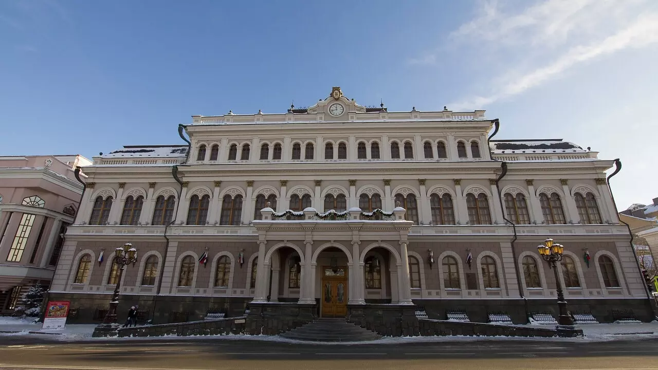 Ради реставрации ратуши в Казани ограничат движение пешеходов и машин