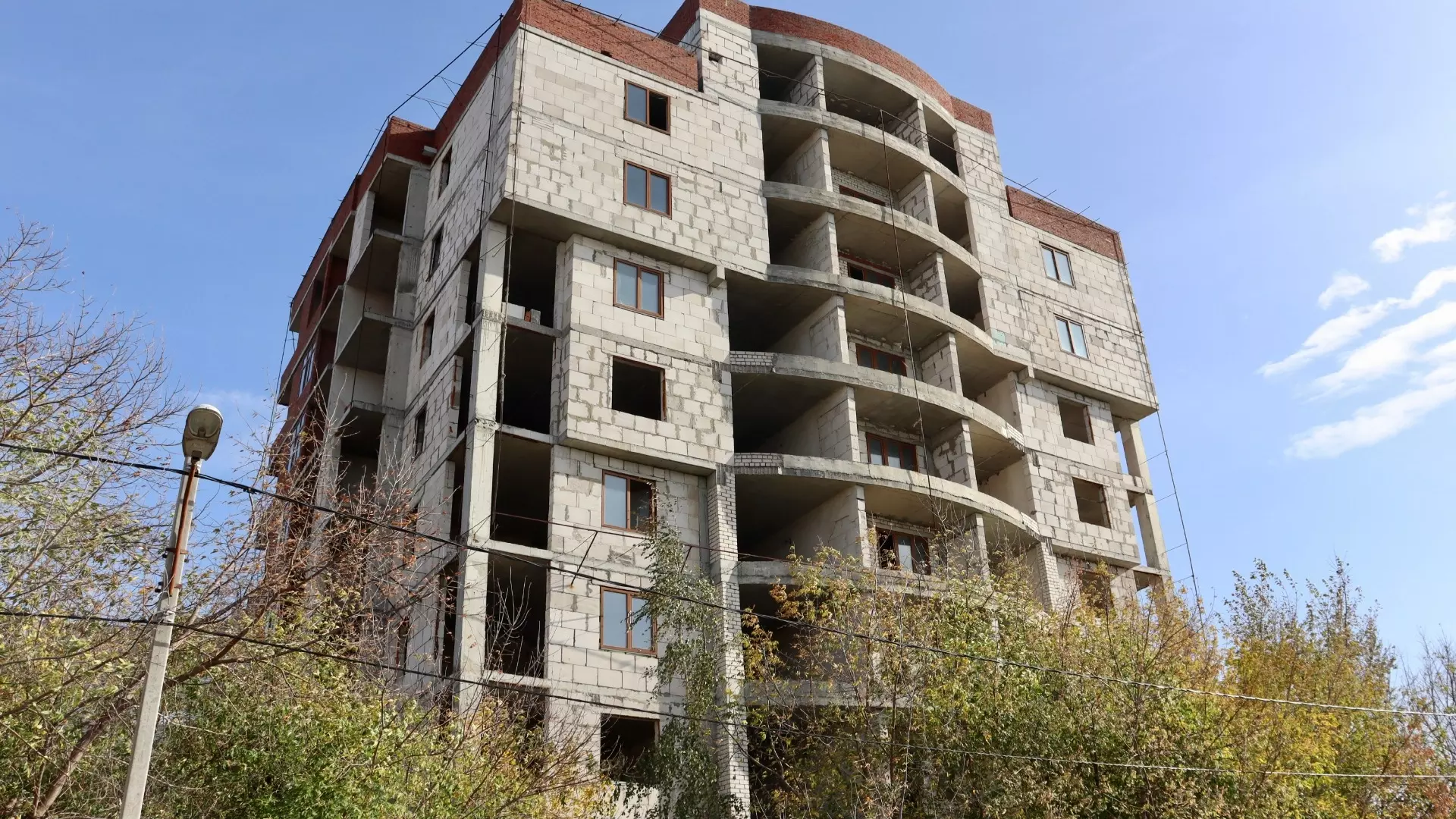 Казанская компания не может достроить многоэтажку на берегу Кабана более 10 лет