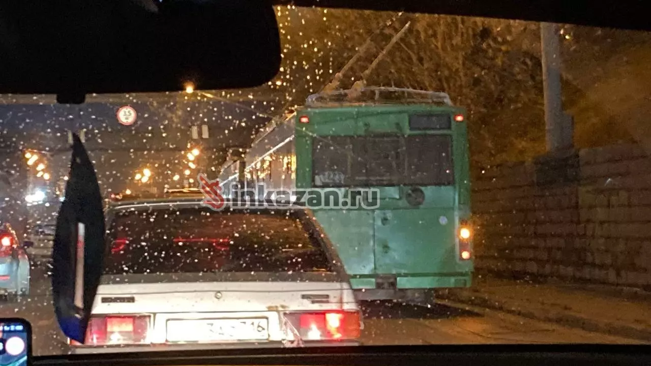 «Метроэлектротранс» отрицает долгий заезд троллейбусов в депо