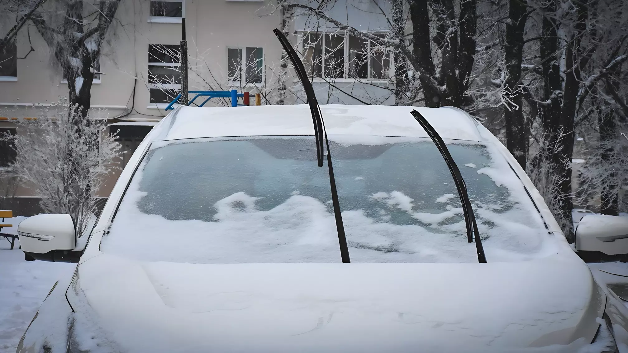 В Казани из-за снега значительно выросло число ДТП