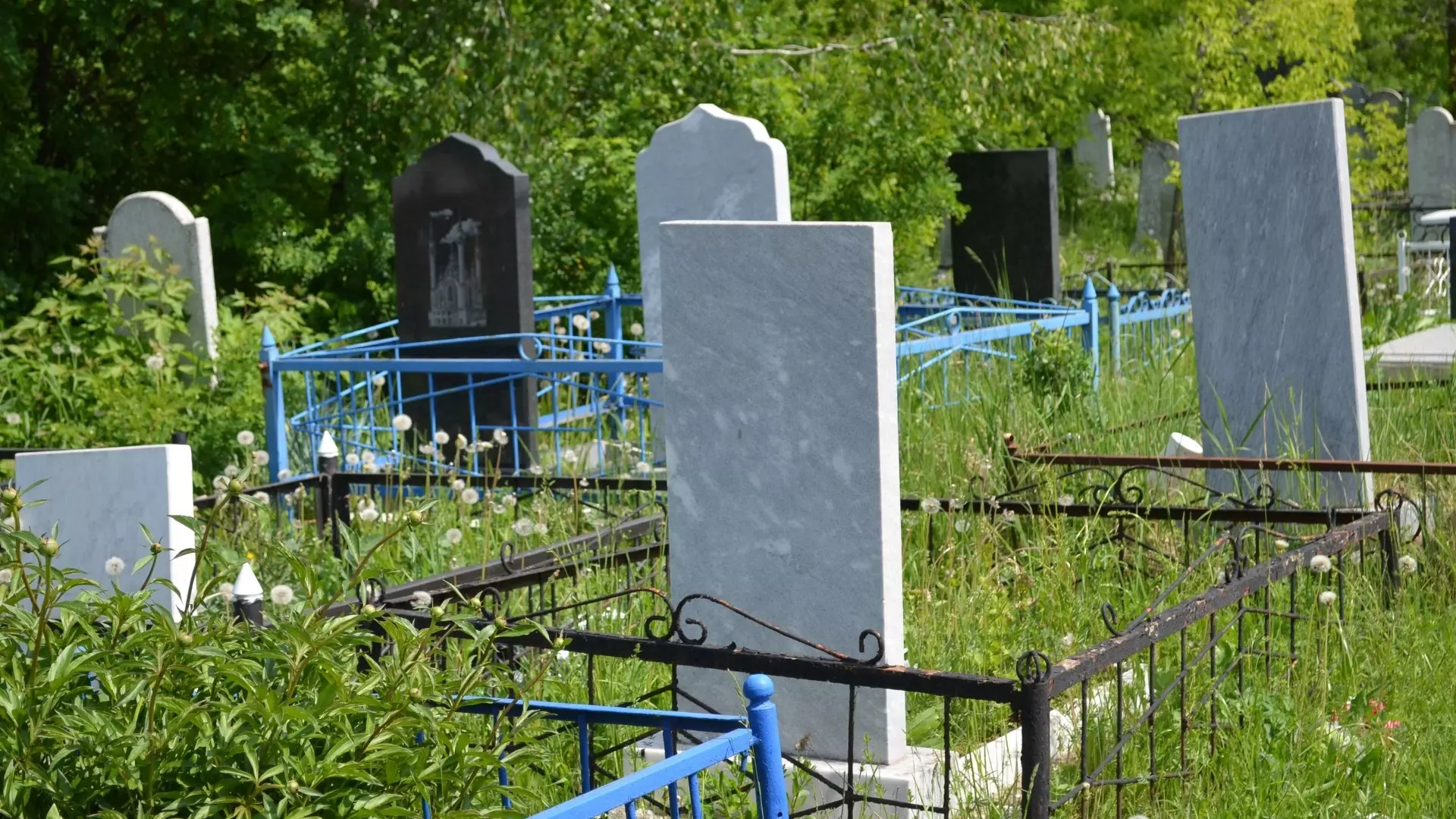 Содержание кладбищ Казани обойдется в 13,3 млн рублей