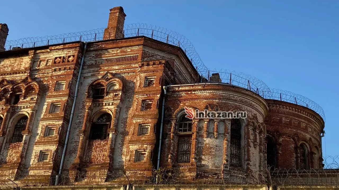 Как выглядит казанская церковь-тюрьма