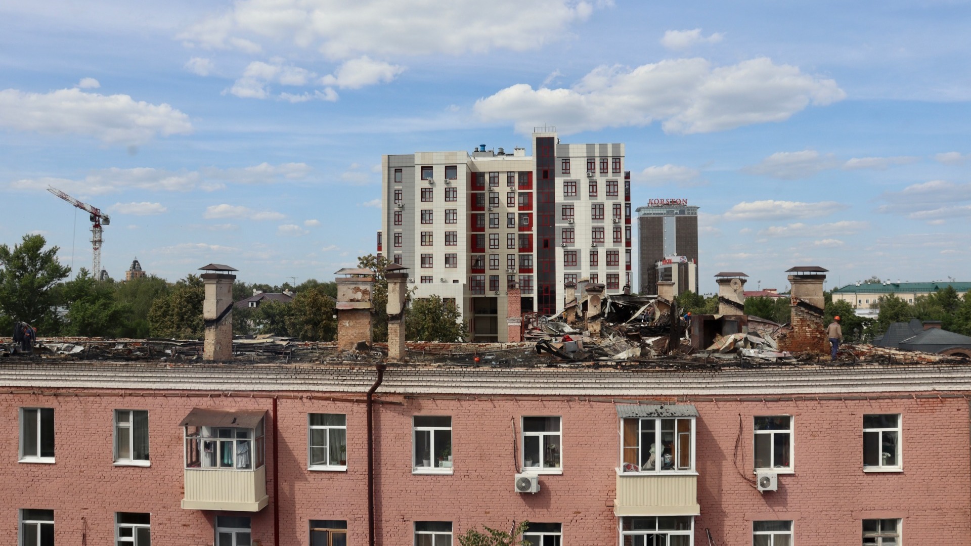 Дом на Чехова спустя сутки после пожара: фото
