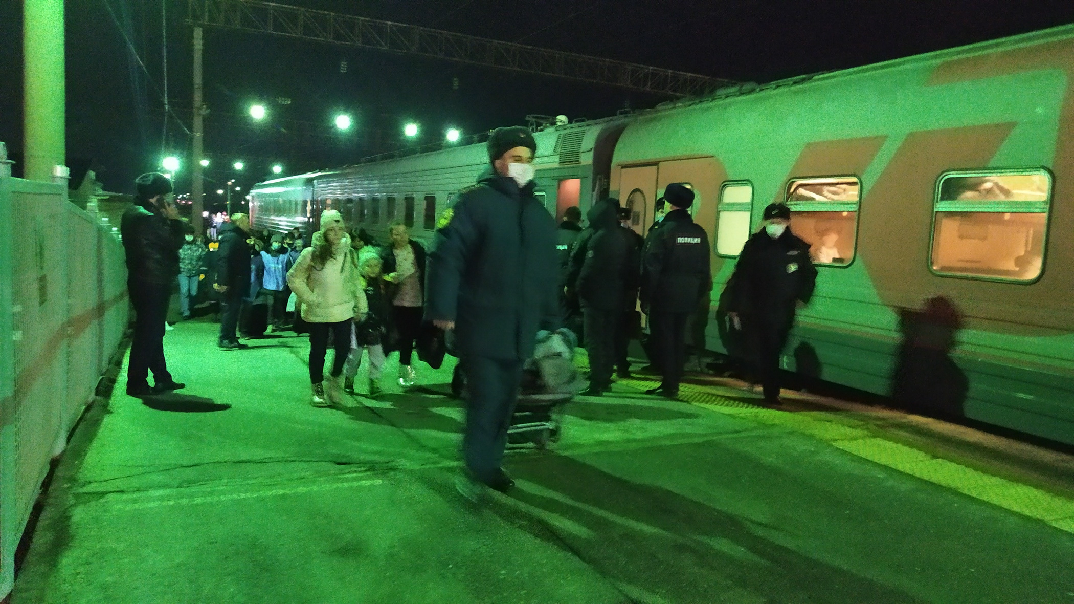 Поезд с беженцами из ДНР и ЛНР не выехал в Казань. Его ждали сегодня