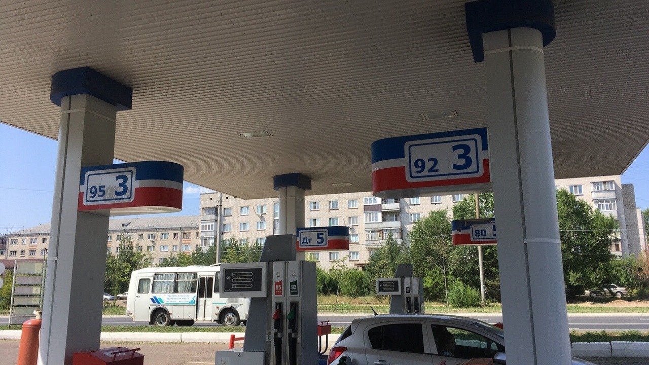 В Татарстане все еще растут цены на бензин
