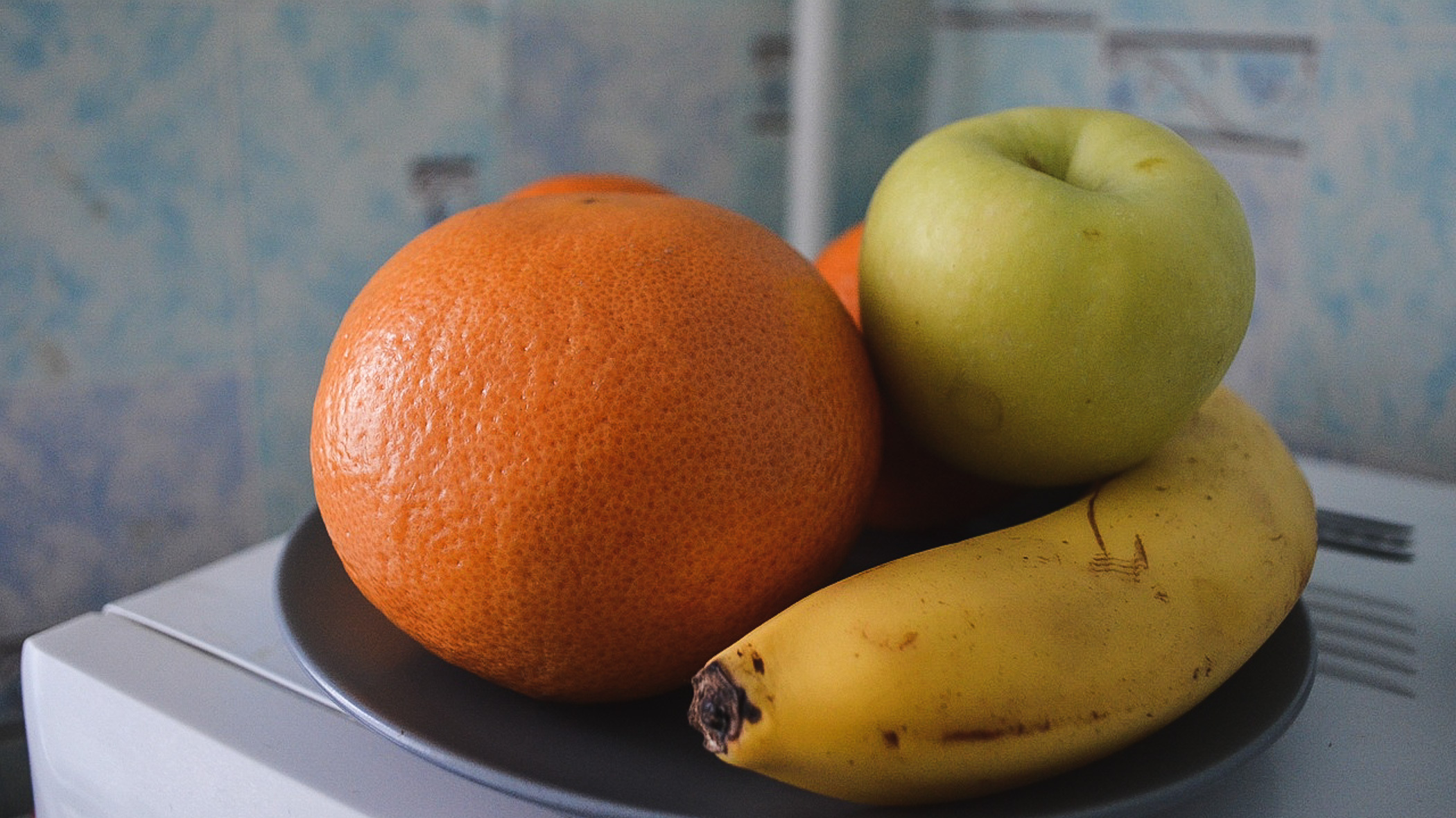 Казанцам объяснили, почему из фруктов в школьных столовых только яблоки и цитрусы