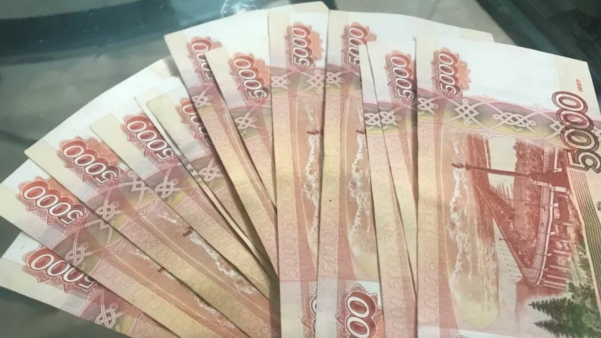 Депутата сельсовета в Татарстане обвинили в растрате сотен тысяч рублей
