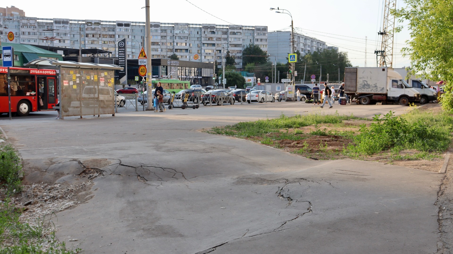 Как строительство метро отразилось на улице Фучика — фото