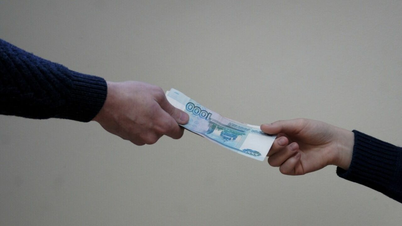 Чиновники Татарстана будут обязаны сообщать о покушении на взятку
