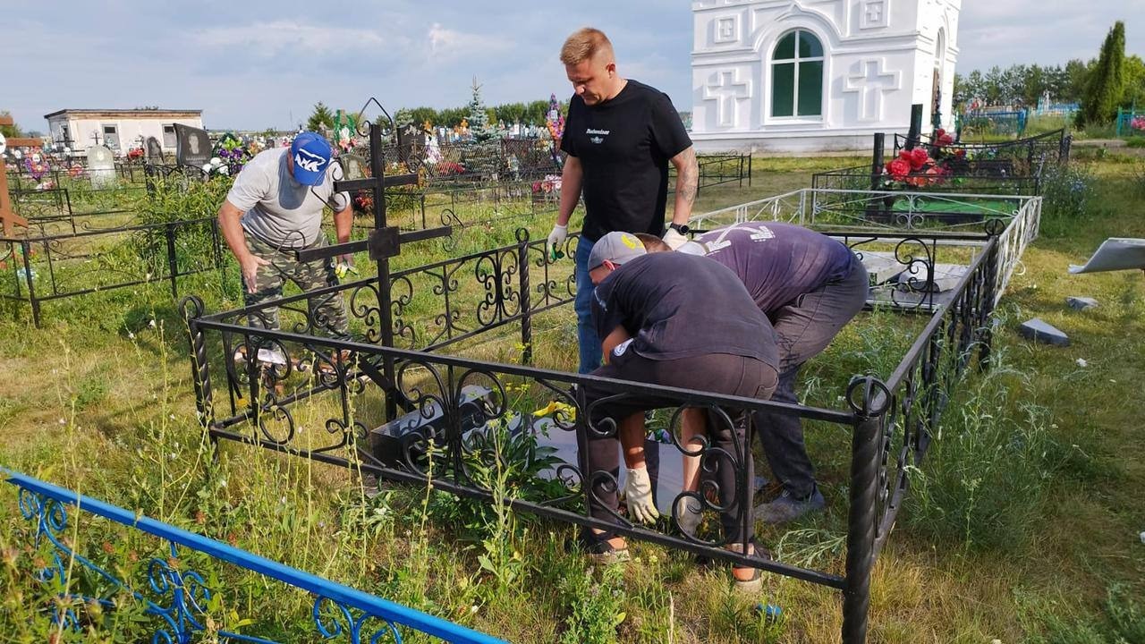 Стало известно, когда восстановят разгромленные надгробия в Татарстане