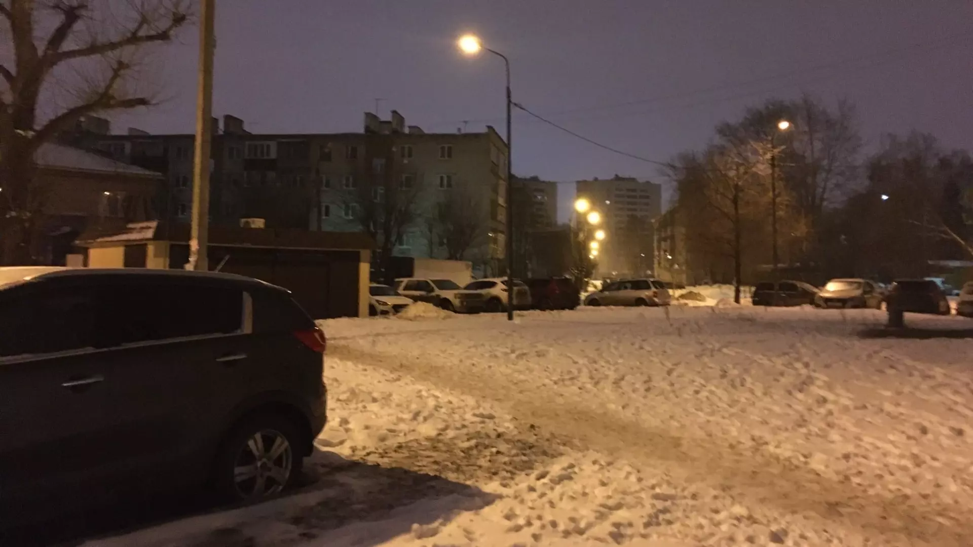 Жители Куюков пожаловались на плохую уборку дорог от снега и льда