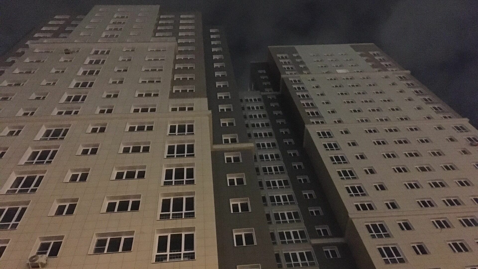 В Челнах студент упал с 24 этажа