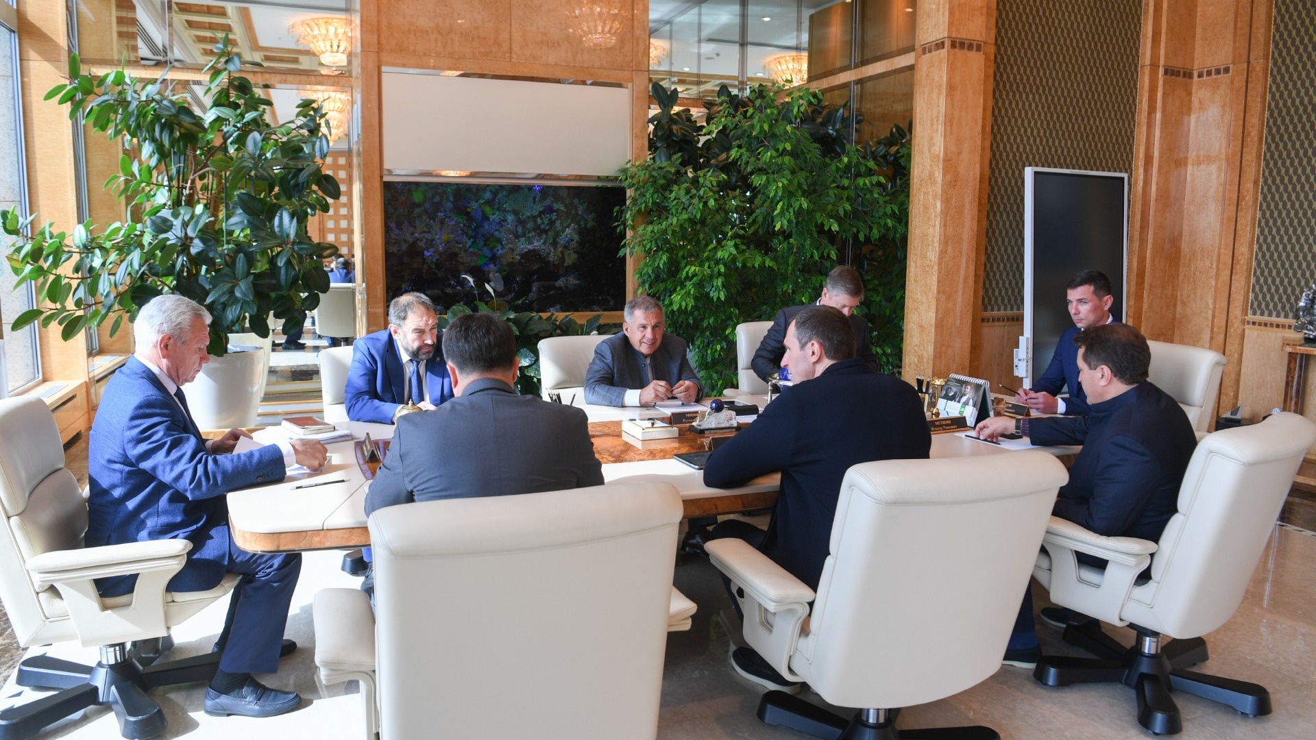 Минниханов обсудил вопросы ТКО с главой «Российского экологического оператора»