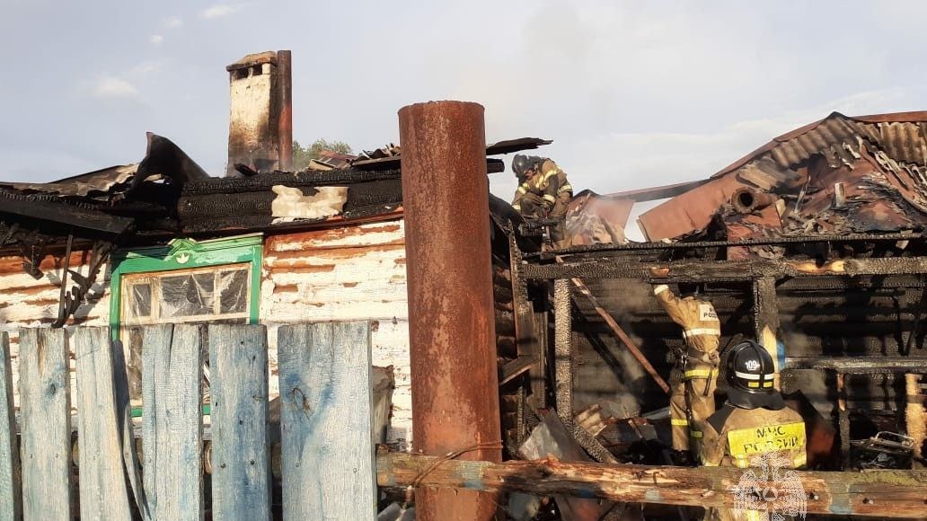 Татарстанец погиб на пожаре в собственном доме