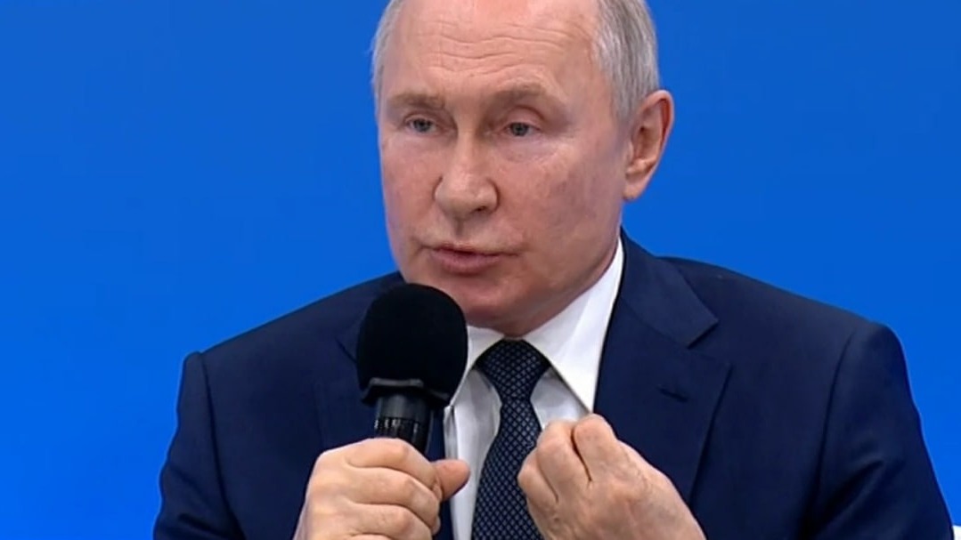 Путин поговорил о важном с 30 школьниками. Среди них — мальчик из Казани