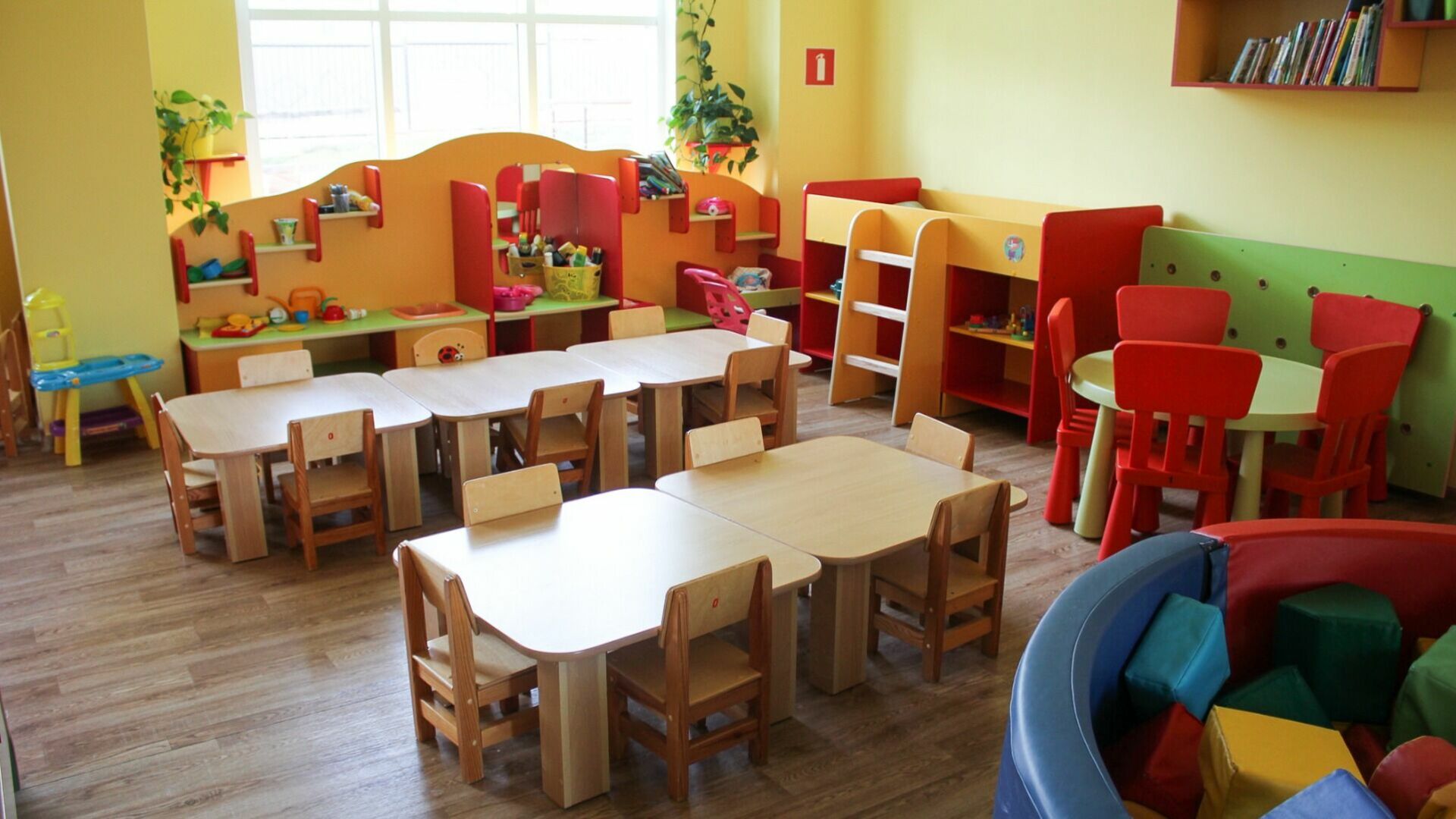 В двух районах Казани очередь в детские сады составила свыше 800 малышей