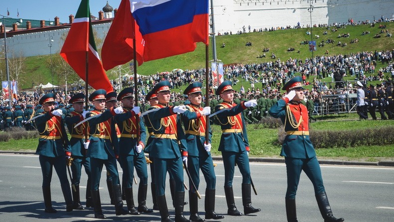 В Татарстане школьников и студентов отправят на военные сборы