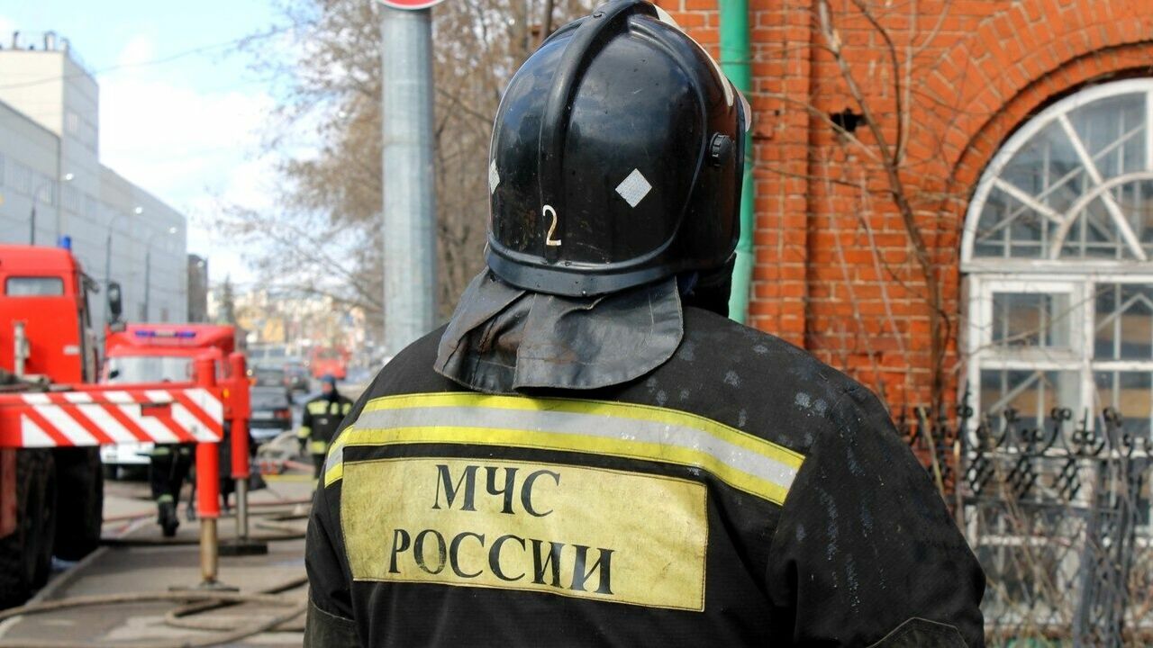 В Казани на пожаре в многоэтажке погибла женщина