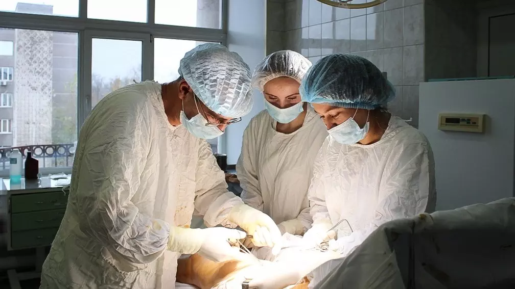 «Их выжили»: в Альметьевске главврач преследует акушеров и гинекологов
