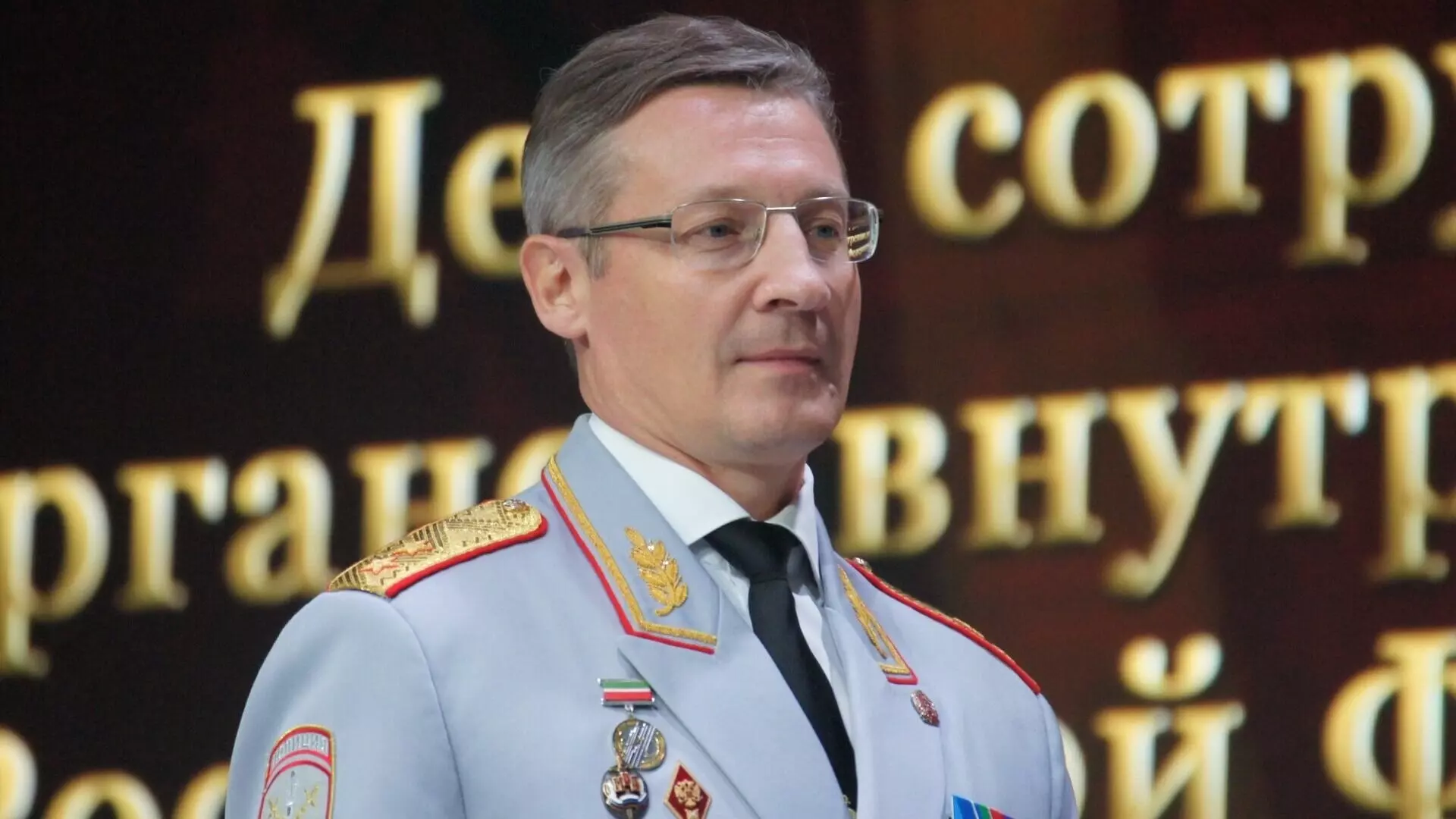 Глава МВД Татарстана уходит в отставку — СМИ