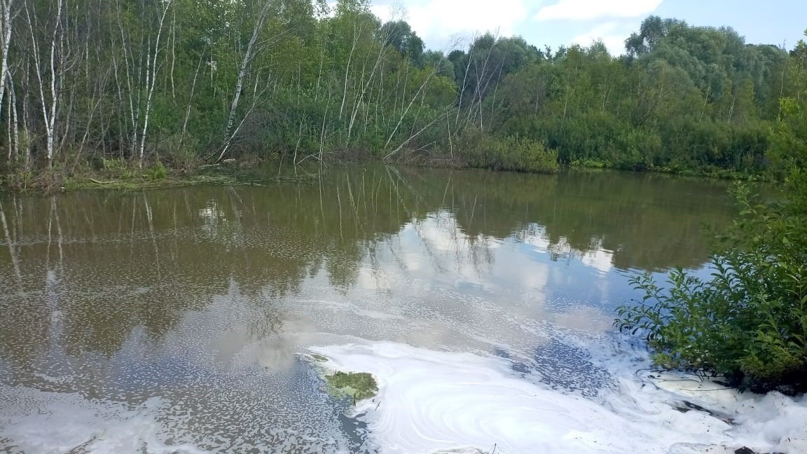 Исполком Казани получил предостережение из-за загрязнения озера