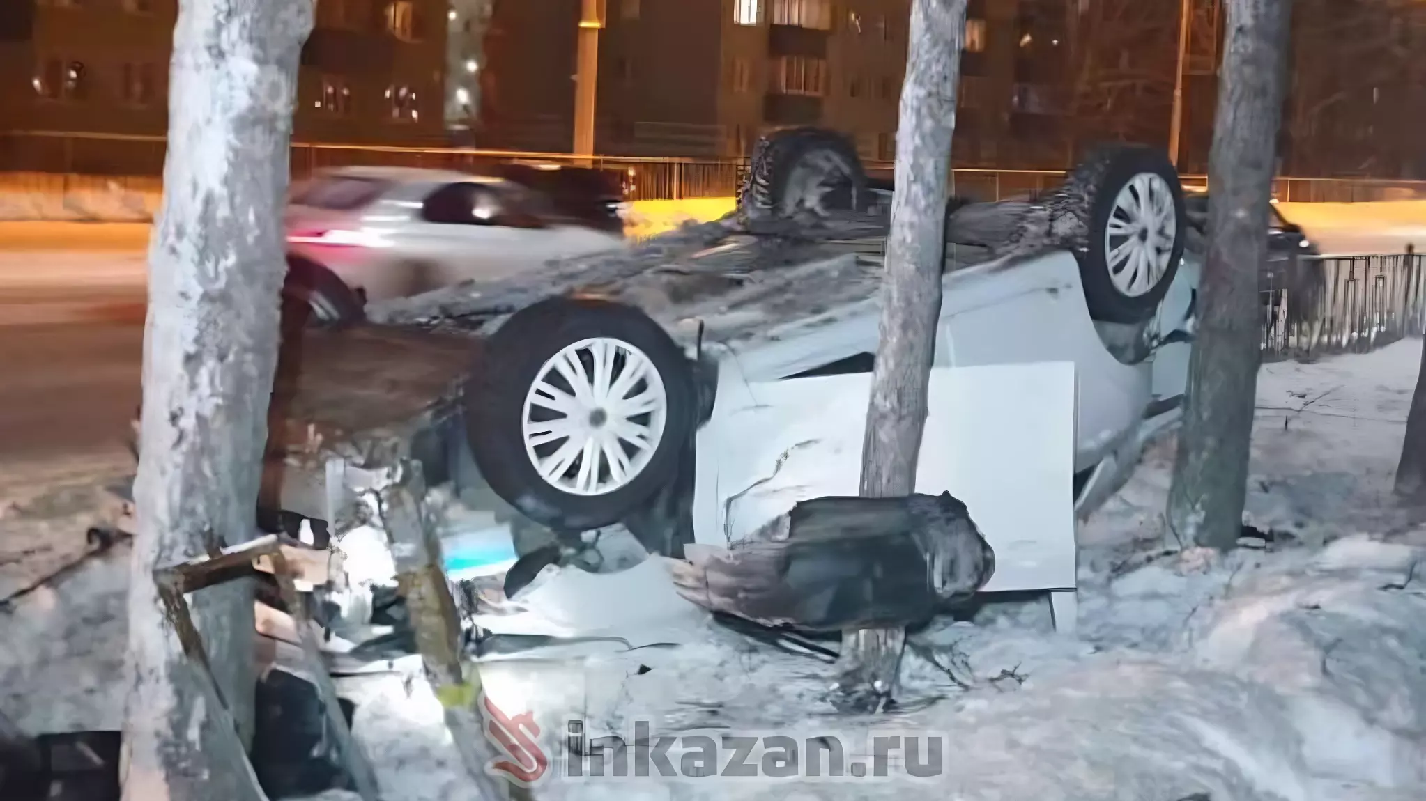 Три человека пострадали в ДТП у парка в Альметьевске