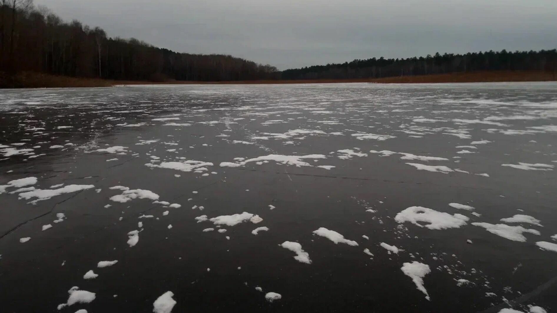 Рыбакам все еще не рекомендуется выходить на лед в Татарстане