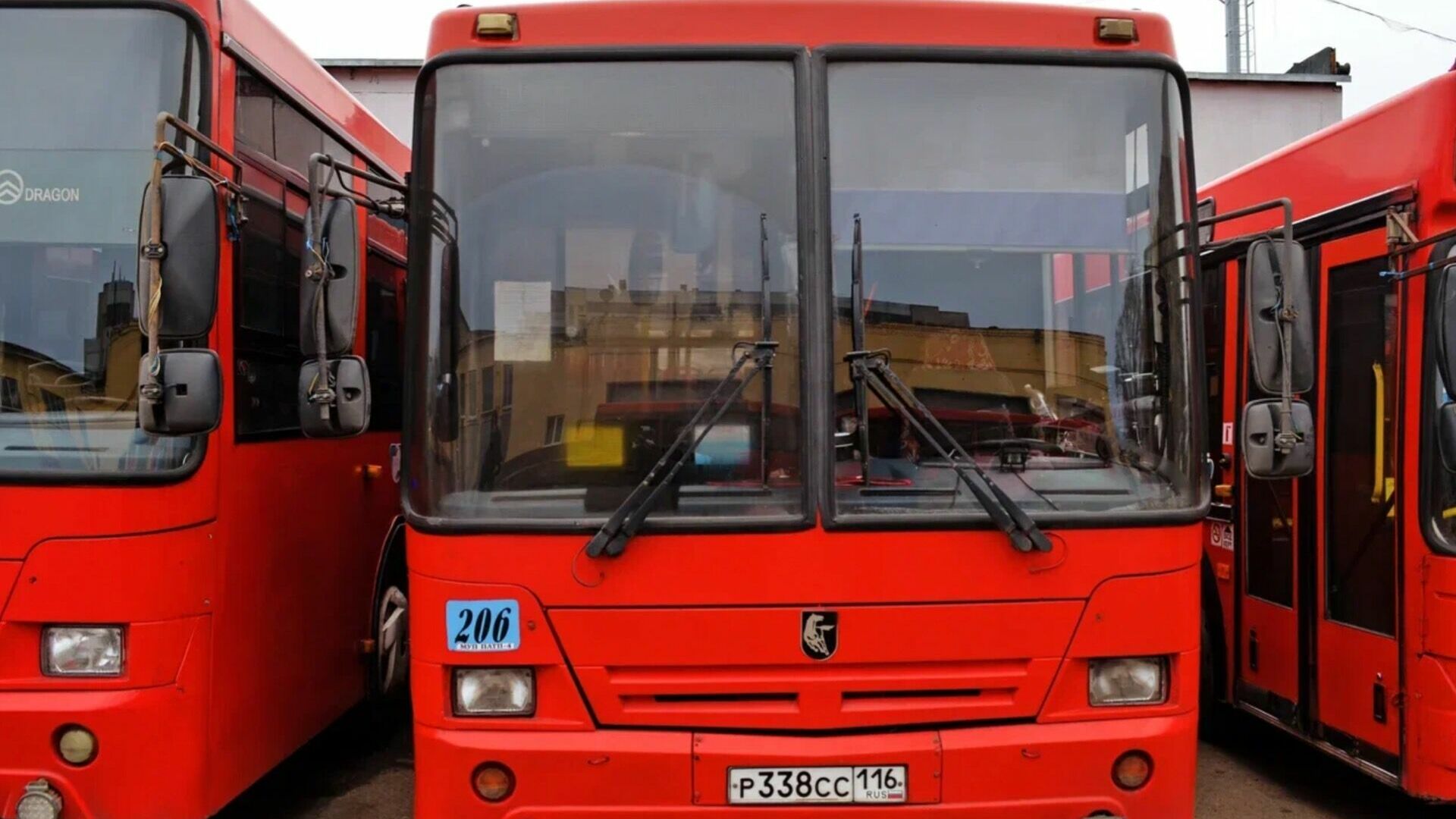 Казанские перевозчики против алкозамков в автобусах