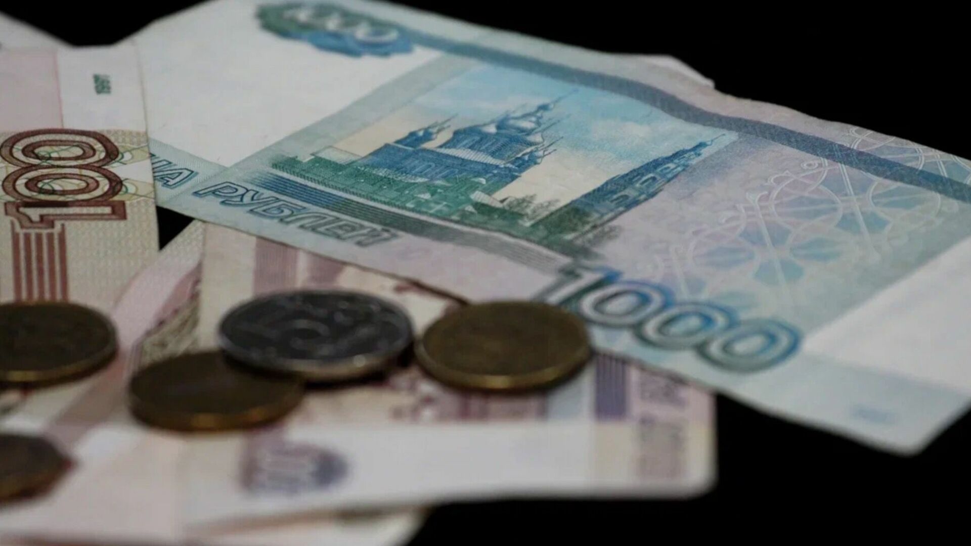 Банкноты в 5 и 10 рублей хотят вернуть в 2023 году
