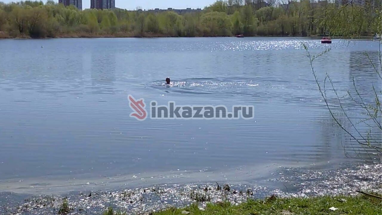 Казанцы открыли плавательный сезон в городском парке